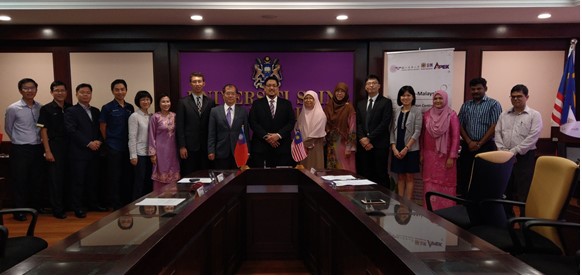 圖片說明： 國立清華大學與馬來西亞理科大學簽訂合作備忘錄