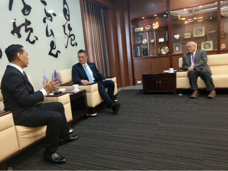 Fig.1: Vice President and Professor Alvin Culaba visited President and Senior Vice President of National Tsing Hua University
