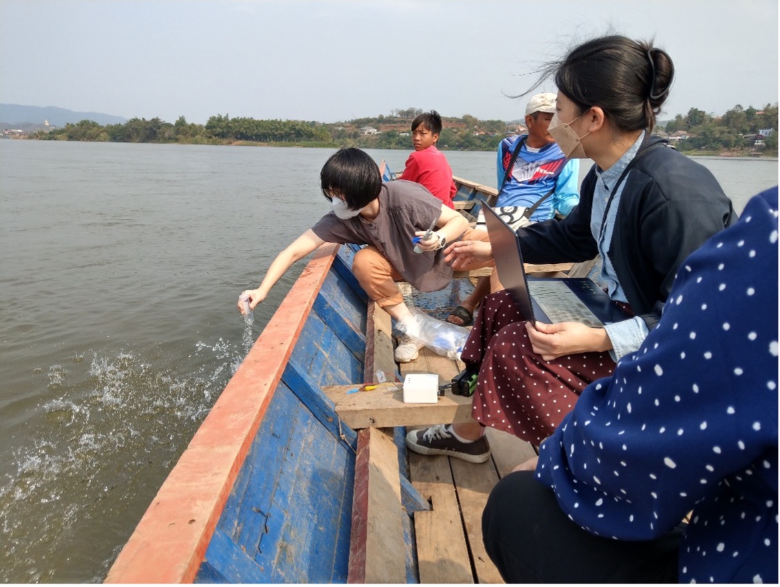 圖3：進行湄公河水採集